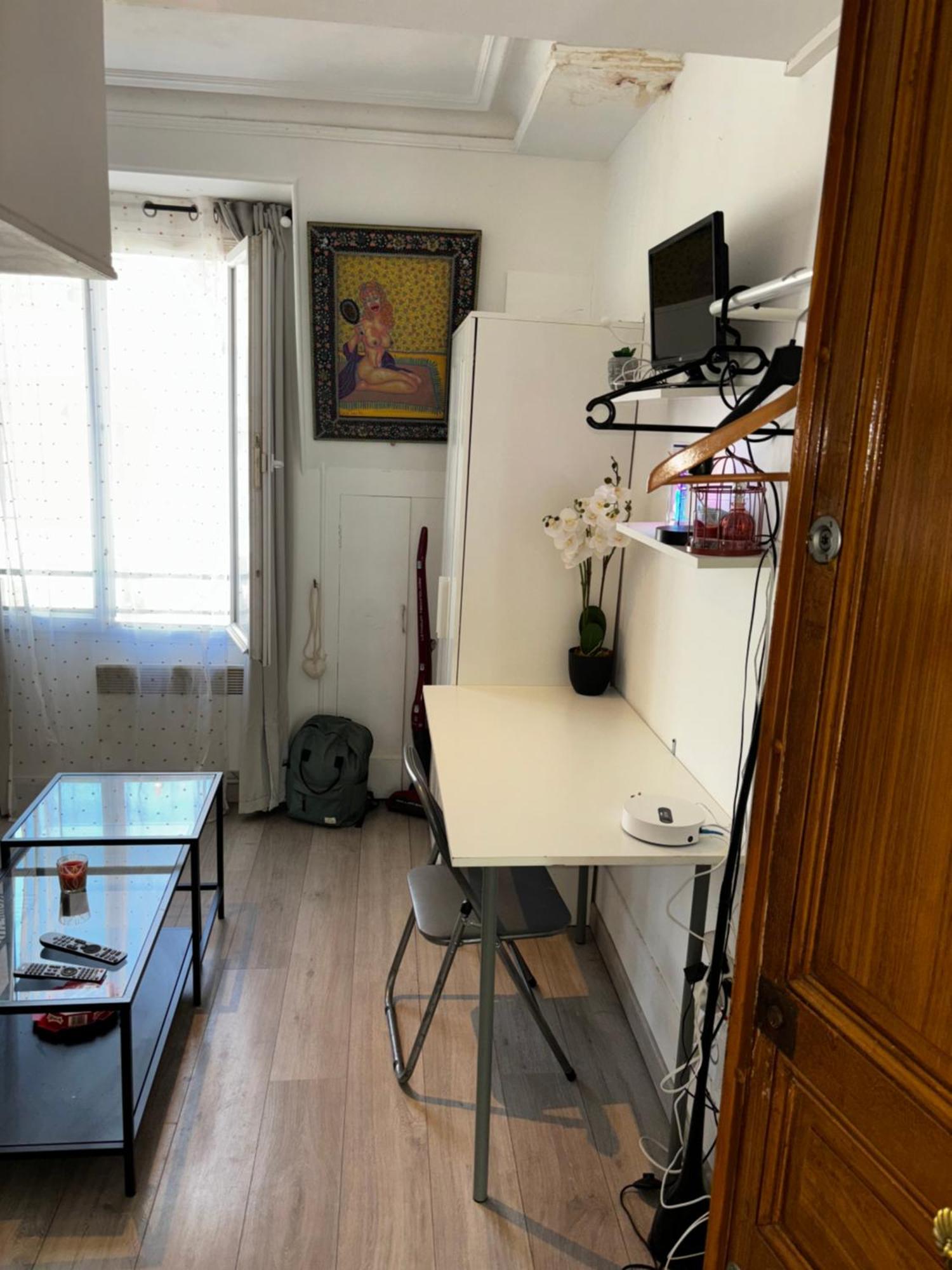 Pretty Montmartre Apartment Париж Екстериор снимка